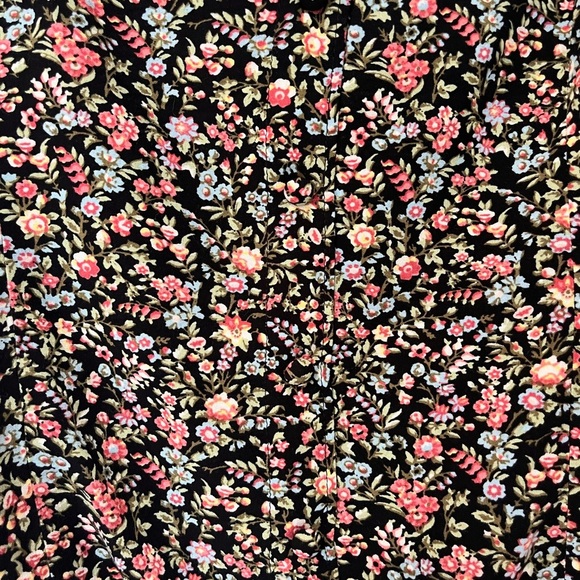 Abercrombie & Fitch Floral Smocked Crop Top S - Picture 5 of 13